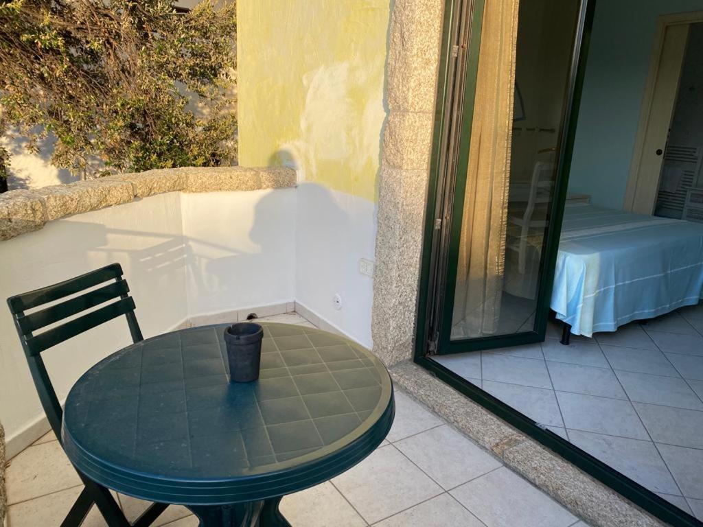 B&B Le Farfalle Palau Exterior photo