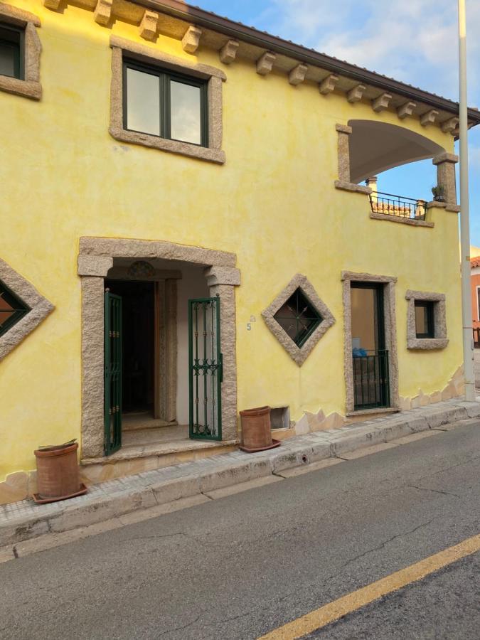 B&B Le Farfalle Palau Exterior photo