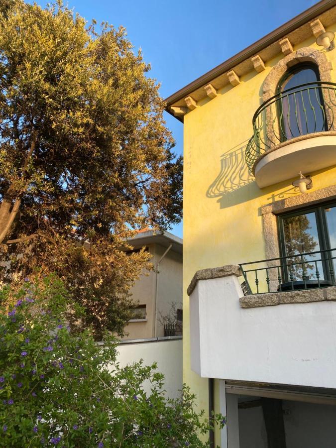 B&B Le Farfalle Palau Exterior photo